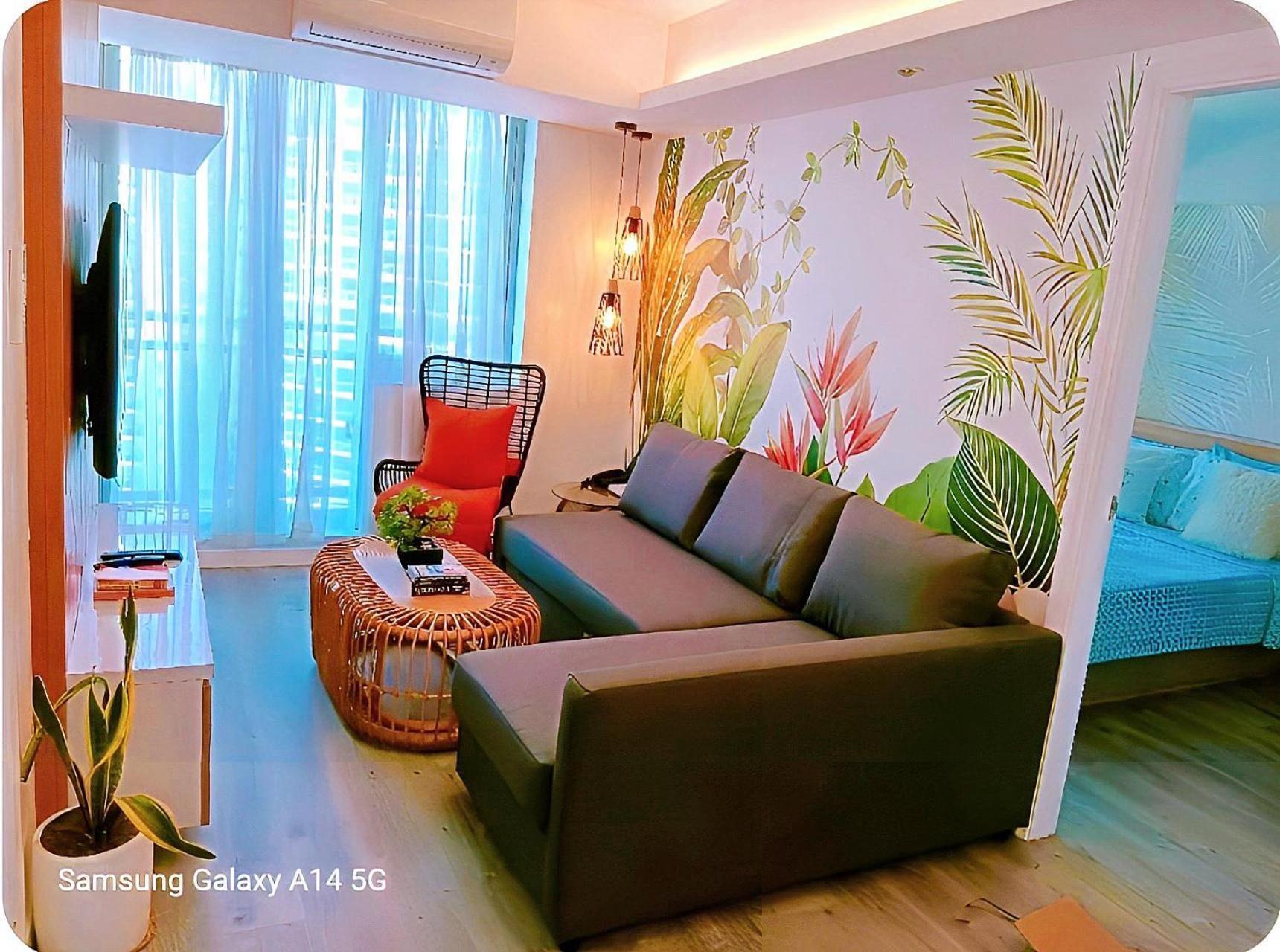 Holiday Escape Philippines มะนิลา ภายนอก รูปภาพ